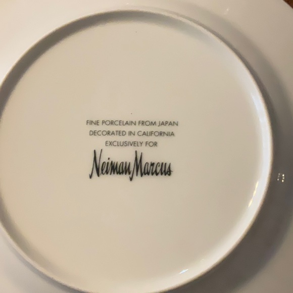 Vintage Neiman Marcus Gold Gilded Cherub Salad Plates - Picture 5 of 5